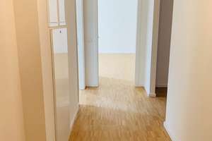 Schöne 3-Zimmer Wohnung mit Einbauküche und Balkon – Welserstr. 79, 90489 Veilhof, Nürnberg – Vorschaubild 2