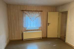 Einfamilienhaus nahe Nossen – perfekt für kreative Modernisierung! – Die vollständige Adresse der Immobilie erhältst du vom Anbieter., 9661 Striegistal – Vorschaubild 9