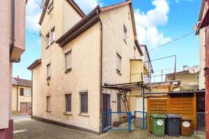 Charmantes Mehrfamilienhaus mit Potenzial und flexiblen Nutzungsmöglichkeiten! – Die vollständige Adresse der Immobilie erhältst du vom Anbieter., 70327 Untertürkheim (Ortsteil), Stuttgart – Vorschaubild 26