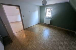 Zweifamilienhaus mit Maisonettewohnung und Gewerbeeinheit im Ebersbacher Stadtzentrum – Marktplatz 14, 73061 Ebersbach an der Fils – Vorschaubild 13