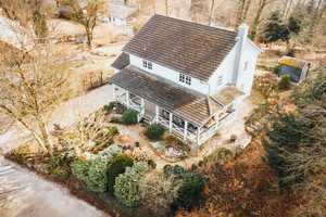 *Charmantes Einfamilienhaus in Etterzhausen zu verkaufen! Einmalige Gelegenheit!* – Regensburg (Kreis) – Vorschaubild 1
