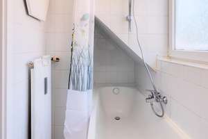 Möbliert: Charmante Wohnung in grüner Wohnlage – Die vollständige Adresse der Immobilie erhältst du vom Anbieter., 81245 Neupasing, München – Vorschaubild 7