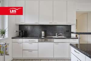 Wohnen mit Stil und Substanz – Exklusives Einfamilienhaus mit Koi-Teich! – Die vollständige Adresse der Immobilie erhältst du vom Anbieter., 40593 Urdenbach, Düsseldorf – Vorschaubild 6
