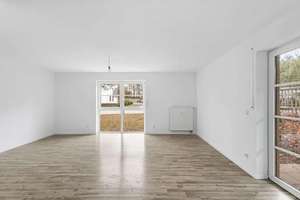 Frisch renovierte 2-Zimmer Wohnung mit Terrasse in Toplage am Galgenberg – Die vollständige Adresse der Immobilie erhältst du vom Anbieter., 93053 Galgenberg, Regensburg – Vorschaubild 2