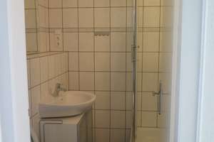 Helle 2-Zimmer-Wohnung in Düsseldorf-Düsseltal (Nähe Zoo) zu vermieten – 40239 Düsseltal, Düsseldorf – Vorschaubild 12