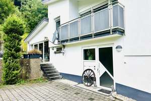 Freistehendes Einfamilienhaus mit Einliegerwohnung am Waldrand mit großzügigem Garten – Die vollständige Adresse der Immobilie erhältst du vom Anbieter., 75323 Bad Wildbad – Vorschaubild 9