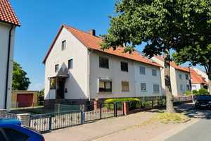 Emmerke - sanierungsbedürftige Doppelhaushälfte mit Hinterhaus, Garage und Garten – Giesener Straße 11, 31180 Hildesheim (Kreis) – Vorschaubild 1