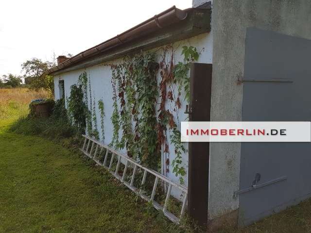IMMOBERLIN.DE - Sanierungsbedürftiges Einfamilienhaus mit großzügigem Garten in ländlicher Lage, Oberhavel Kreis – Bild 4