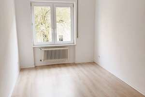 Helle 3-Raum-Wohnung mit Einbauküche + Balkon & Tiefgarage auf dem Kaßberg – Leonhardtstraße 7b, 9112 Kaßberg, Chemnitz – Vorschaubild 10