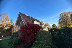 Großzügiges Einfamilienhaus mit schönem Garten, Vollkeller und Garage in Lübeck-St. Jürgen (Nähe Uni – Die vollständige Adresse der Immobilie erhältst du vom Anbieter., 23562 Sankt Jürgen, Lübeck – Vorschaubild 6
