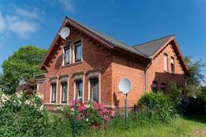 ++ Solides Haus mit großzügiger Wohnfläche ++ – Rendsburg-Eckernförde (Kreis) – Vorschaubild 2