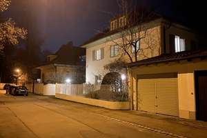 Große Altbau-Villa in Augsburg Göggingen - Exklusives Haus mit Garten – Richard-Wagner-Str. 16, 86199 Göggingen-Nordwest, Augsburg – Vorschaubild 2