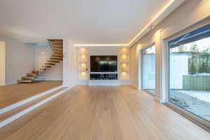 Provisionsfrei: Luxuriöses Designer-Seehaus mit großartigem Blick auf den Hubertussee