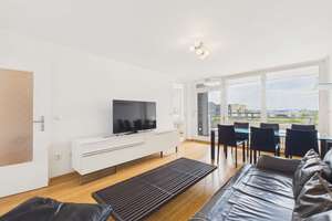 HEGERICH: Attraktive 3-Zimmer-Etagenwohnung mit Balkon & 2 TG-Stellplätzen in Ramersdorf-Perlach