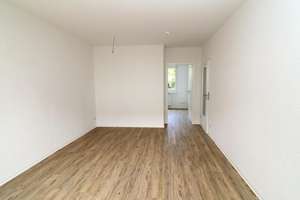 Sie duschen lieber? 3 Zimmer/ Balkon /Bad mit Dusche – Albert-Schweitzer-Straße 33, 9116 Altendorf, Chemnitz – Vorschaubild 11