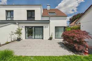 Modernes Zuhause mit Stil, Komfort und durchdachten Details in begehrter Wohnlage von Ergolding – Die vollständige Adresse der Immobilie erhältst du vom Anbieter., 84030 Ergolding – Vorschaubild 4