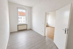3-Zimmer-Altbauwohnung mit Potenzial – leerstehend & sofort verfügbar – Die vollständige Adresse der Immobilie erhältst du vom Anbieter., 38118 Westliches Ringgebiet, Braunschweig – Vorschaubild 6