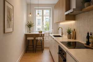 Altbaujuwel zwischen Winsviertel & Kollwitzkiez – 105 m² mit Balkon, Flügeltüren und Berliner Türen – Die vollständige Adresse der Immobilie erhältst du vom Anbieter., 10405 Prenzlauer Berg, Berlin – Vorschaubild 5