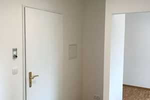 Exklusive 1-Zimmer-Erdgeschosswohnung mit Einbauküche in München Obergiesing – Obernzeller Straße 6, 81549 München – Vorschaubild 4