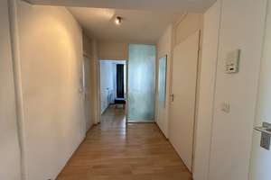 Charmante 2-Zimmer-Wohnung mit Einbauküche – Leipzigerstraße 5, 50858 Weiden, Köln – Vorschaubild 3