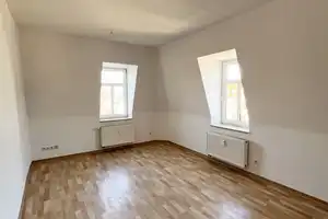 Schöne 3-Raum-Wohnung im ruhigen Dresden-Löbtau! – Hermsdorfer Str. 7, 1159 Dresden – Vorschaubild 2