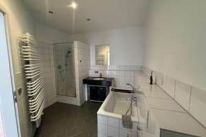 Urbanes Loft-Feeling mitten in der Bielefelder Altstadt – Die vollständige Adresse der Immobilie erhältst du vom Anbieter., 33602 Mitte, Bielefeld – Vorschaubild 5