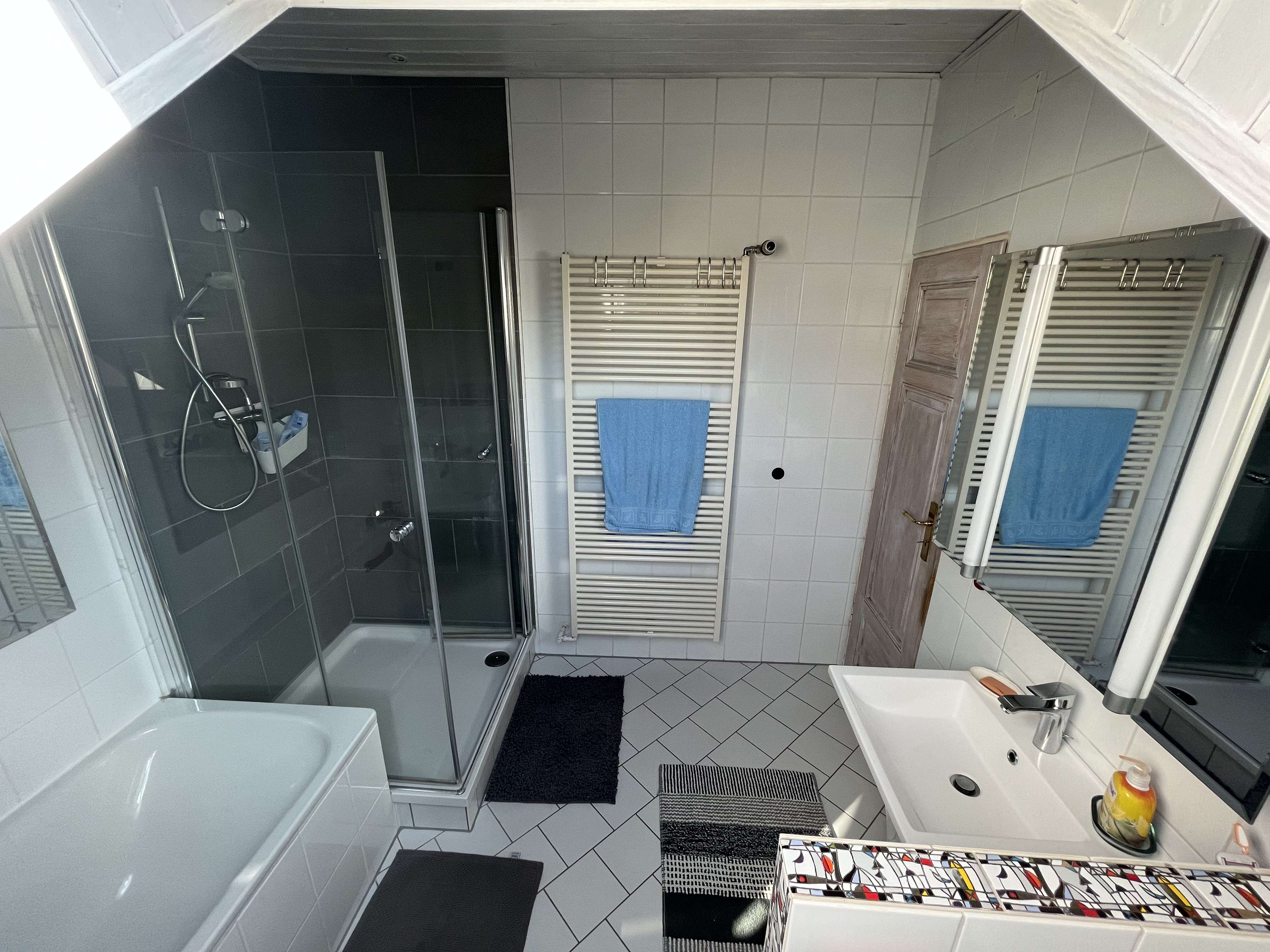 Immobilie in Horrweiler - Geräumiges Bauernhaus mit 10 Zimmern in Horrweiler - Bild 5