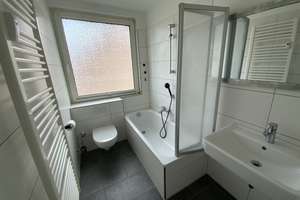 Helle und gemütliche 3 Zimmer-Dachgeschosswohnung in ruhiger Lage von Gelsenkirchen – Die vollständige Adresse der Immobilie erhältst du vom Anbieter., 45899 Beckhausen, Gelsenkirchen – Vorschaubild 4