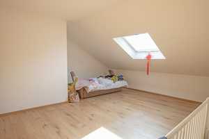 Ideal für die Familie - RHM auf 114 m² Wohnfläche mit modernen Bädern und Garage – Dortmund – Vorschaubild 8