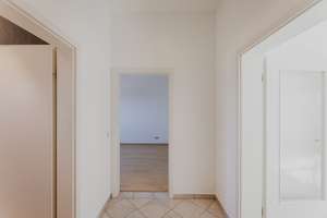 EIN ZUHAUSE MIT AUSSICHT – HELLE DACHTERRASSENWOHNUNG IN OTTOBRUNN – Die vollständige Adresse der Immobilie erhältst du vom Anbieter., 85521 Ottobrunn – Vorschaubild 2