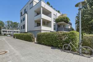 zeitlose Eleganz nahe der Isar - stilvolle 3 Zimmer Wohnung mit zwei Bädern – Die vollständige Adresse der Immobilie erhältst du vom Anbieter., 81925 Oberföhring, München – Vorschaubild 5
