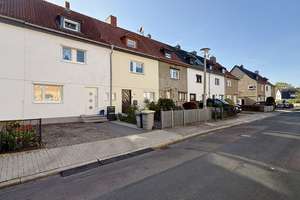 Reihenhaus in Magdeburg – ruhige Lage, großes Potenzial – Die vollständige Adresse der Immobilie erhältst du vom Anbieter., 39110 Stadtfeld West, Magdeburg – Vorschaubild 3