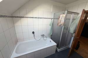 Gut geschnittene Dreizimmerwohnung mit Balkon – Die vollständige Adresse der Immobilie erhältst du vom Anbieter., 42657 Burg/Höhscheid, Solingen – Vorschaubild 7