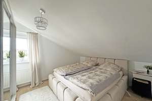 Modernes Wohnen mit idealem Grundriss und schönem Balkon – Die vollständige Adresse der Immobilie erhältst du vom Anbieter., 72768 Rommelsbach, Reutlingen – Vorschaubild 2