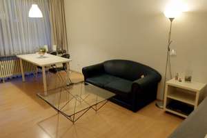 Esslingen großes 1 Zi-Komfort-Apartm., 40qm, voll möbliert, Balkon, PKW-Stellpl., ready to use – Schurwaldstr. 4, 73734 Berkheim, Esslingen am Neckar – Vorschaubild 4