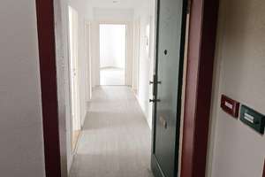 Schöne 3-Zimmer-Wohnung mit Balkon in Berlin-Wilmersdorf – Mecklenburgische Straße 26, 14197 Schmargendorf, Berlin – Vorschaubild 3