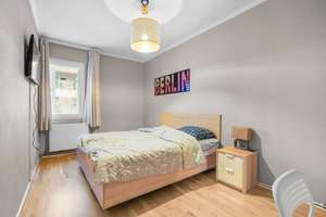 Charmante 2-Zimmer-Hochparterrewohnung mit Einbauküche
