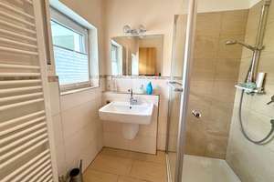 Mod. 1-Fam.-Haus + ebenerd.Einl.Whg. KFW 55 Wärmepume Photovoltaik top Lage 33335 Gütersloh – Die vollständige Adresse der Immobilie erhältst du vom Anbieter., 33335 Avenwedde, Gütersloh – Vorschaubild 23