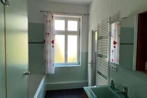 Geschmackvolle, modernisierte 4-Zimmer-Wohnung mit  gehobener Innenausstattung in Konstanz – Die vollständige Adresse der Immobilie erhältst du vom Anbieter., 78462 Altstadt, Konstanz – Vorschaubild 9