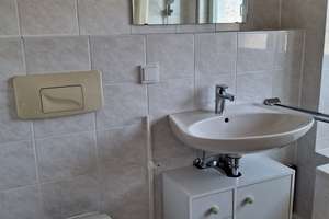 2,5-Zimmer-Wohnung mit 2 Balkonen und Stellplatz in Halle-Dölau – 6120 Dölau, Halle (Saale) – Vorschaubild 7