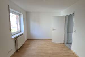 Bi-Brackwede | 2 ZKB im 1. OG (mit Loggia) – Cheruskerstraße 67, 33647 Brackwede, Bielefeld – Vorschaubild 4