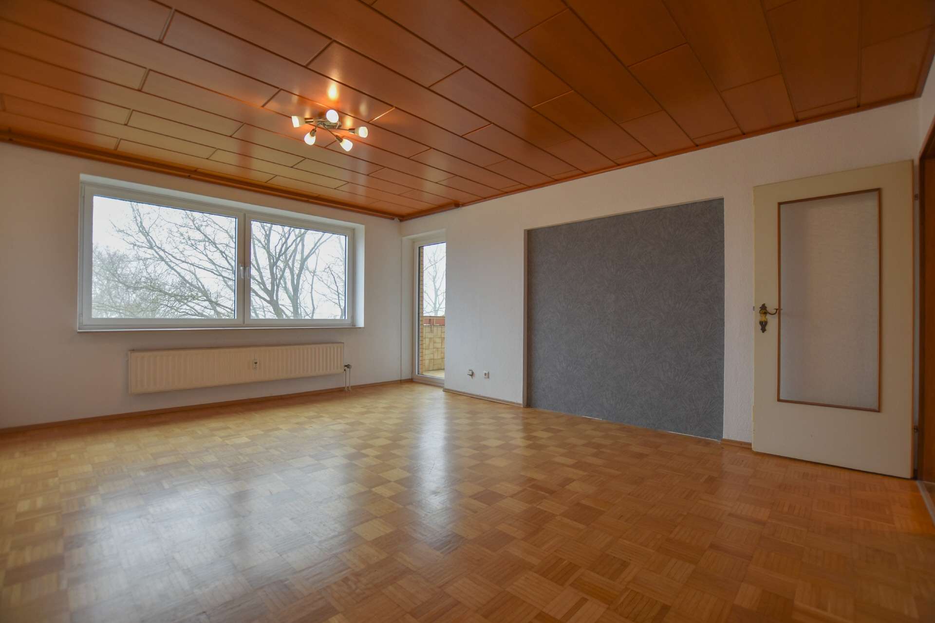 Immobilie in Isernhagen - KUNZE: gut geschnittene Wohnung mit großem Wohnzimmer und Balkon in Altwarmbüchen - Bild 4