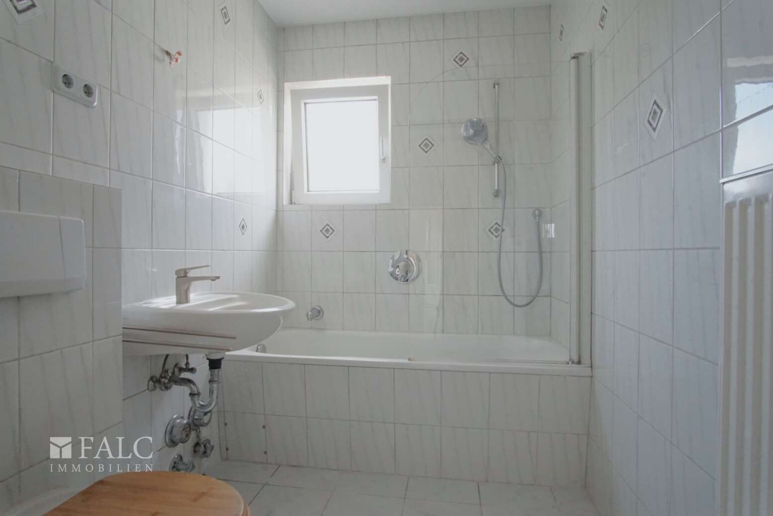 Immobilie in Rockenberg - Ihr neues Zuhause wartet auf Sie. Schön geschnittene Eigentumswohnung in ruhiger Lage - Bild 2