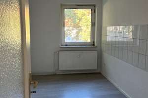 Ruhig gelegene, renovierte 3-Zimmer-Wohnung in Gebhardshagen – Hinterberg 10, 38229 Gebhardshagen, Salzgitter – Vorschaubild 3