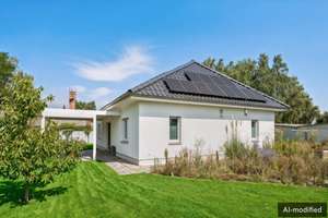 Modernes Wohnen auf einer Ebene: Hochwertiger Bungalow mit PV-Anlage