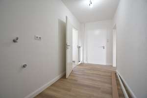 OB-City! Sanierte 2-Zimmer-Whg zu vermieten – Friedenstraße 17, 46045 Altstadt-Süd, Oberhausen – Vorschaubild 2
