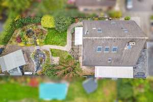 Alle unter einem Dach? Modernisiert und einzugsbereit! – Die vollständige Adresse der Immobilie erhältst du vom Anbieter., 50126 Bergheim – Vorschaubild 17