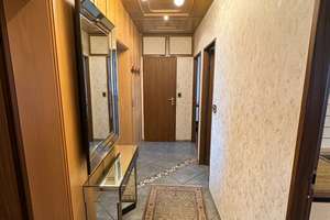 Gepflegte 2,5 Zimmer Eigentumswohnung mit großem Südbalkon und eigenem Stellplatz – Die vollständige Adresse der Immobilie erhältst du vom Anbieter., 12109 Mariendorf, Berlin – Vorschaubild 4