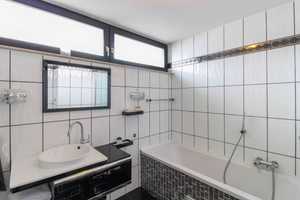 Sonnenbaden: 5-Zi.-REH mit Garten und Garage in Nidderau-Windecken – Main-Kinzig-Kreis – Vorschaubild 8