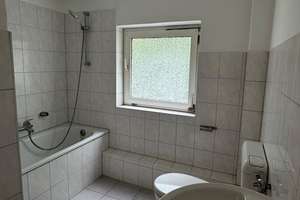 Charmante 2-Zimmer Wohnung im Dachgeschoss mit geräumigem Badezimmer – Finkenherd 15, 38229 Hallendorf, Salzgitter – Vorschaubild 5